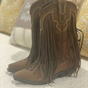 Cowgirl Boots 6 1/2